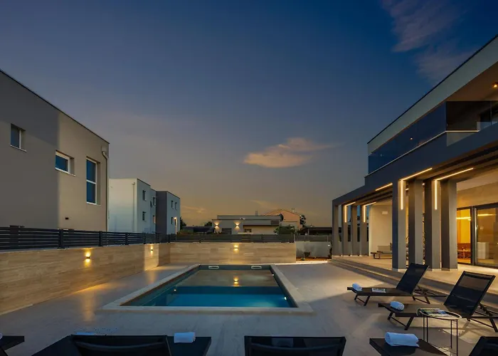 Roko Zadarvillas