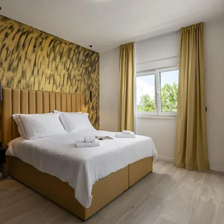 Roko Zadarvillas Nin