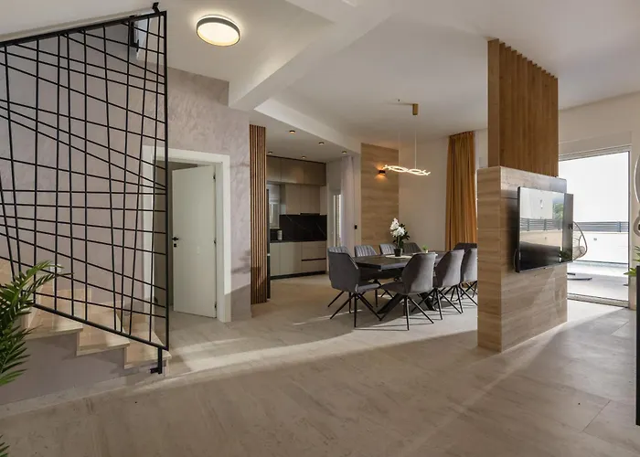 Roko Zadarvillas * Нин